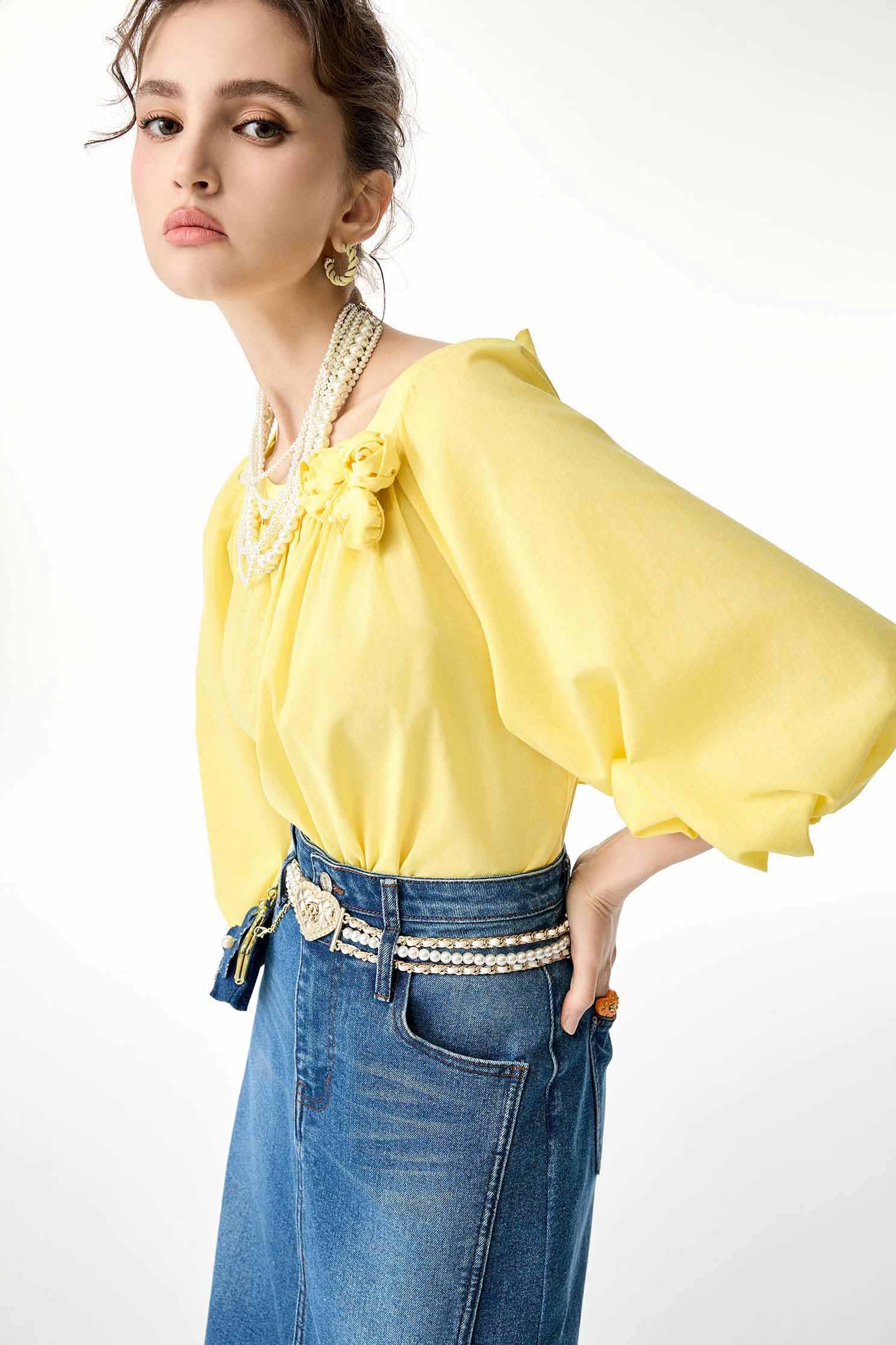 金菊黃鑲手工花上衣金菊黃鑲手工花上衣,上衣,春夏穿搭,珍珠,約會特輯,花花世界