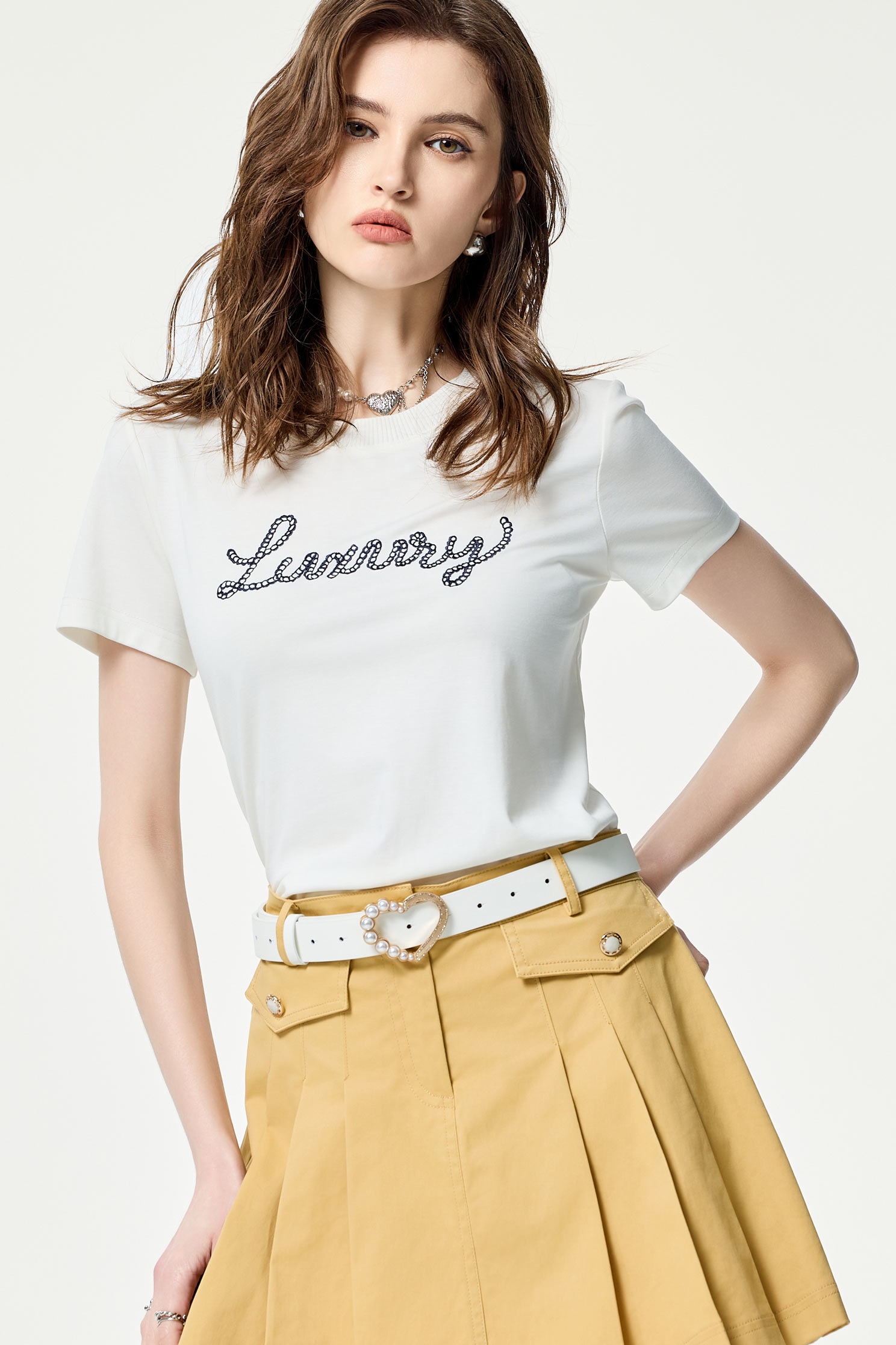 真皮都會風心型腰帶真皮都會風心型腰帶,春夏穿搭,珍珠,皮帶,皮革