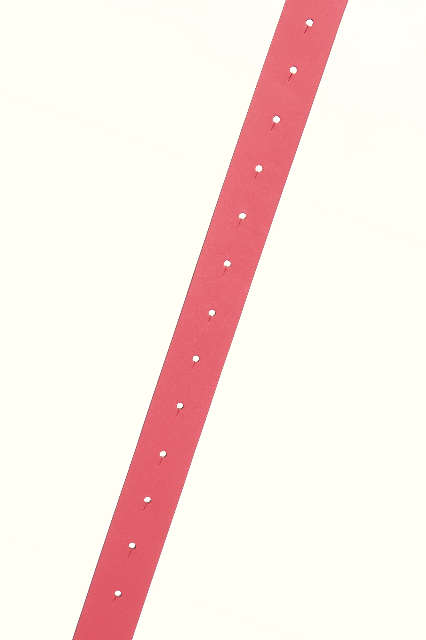 牛皮珍珠花型腰帶牛皮珍珠花型腰帶,春夏穿搭,珍珠,皮帶,皮革