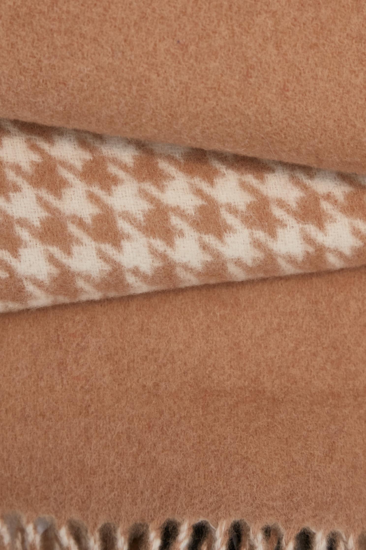 經典千鳥純羊毛圍巾經典千鳥純羊毛圍巾,圍巾,秋冬穿搭,針織