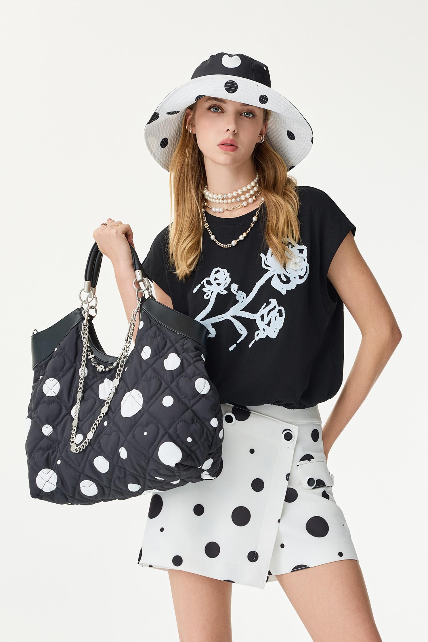 經典款點點鋪棉菱格包經典款點點鋪棉菱格包,春夏穿搭