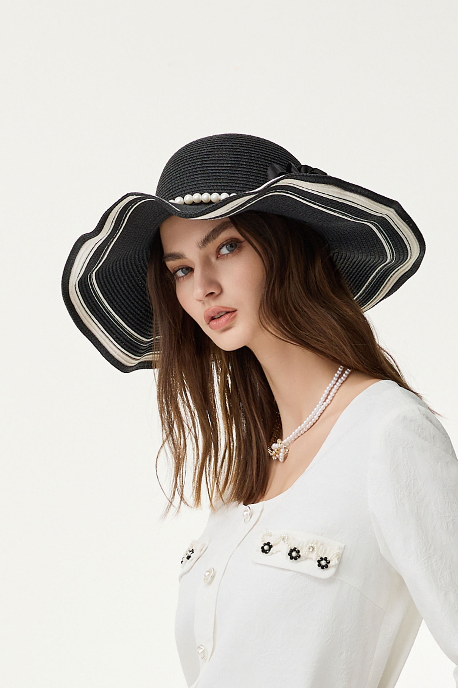 優雅玫瑰珍珠草帽優雅玫瑰珍珠草帽,春夏穿搭,珍珠