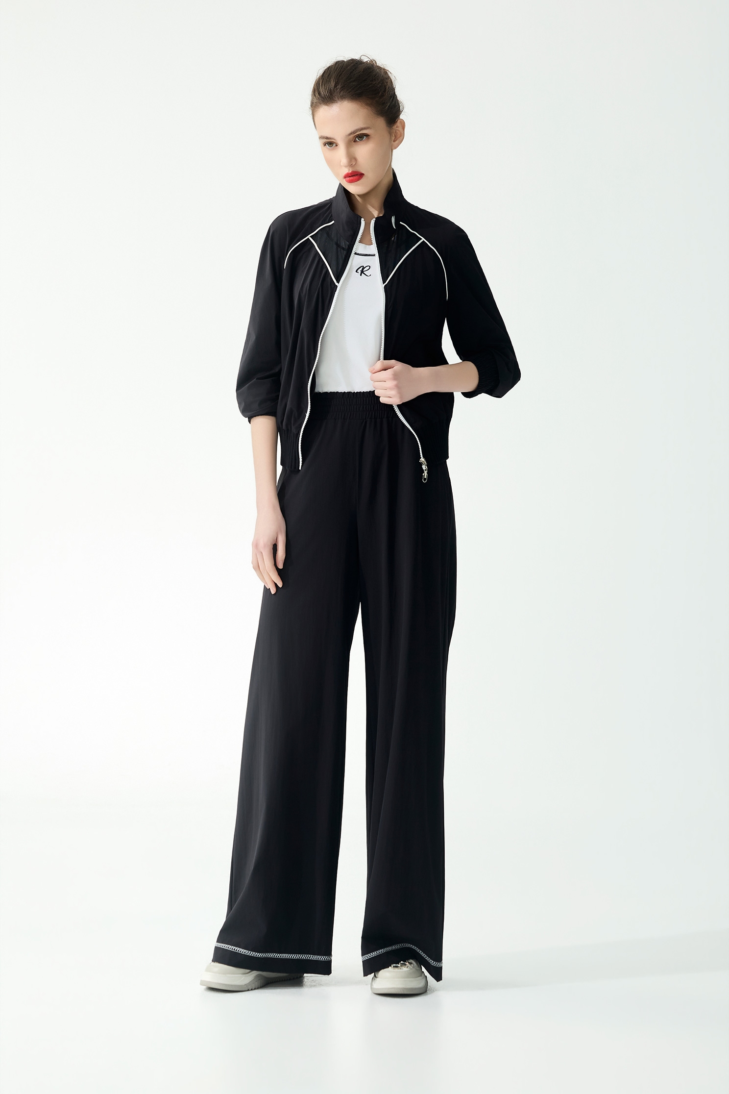 拼接透視網紗膠原蛋白外套拼接透視網紗膠原蛋白外套,一般外套,外套,春夏穿搭,網紗,黑色外套