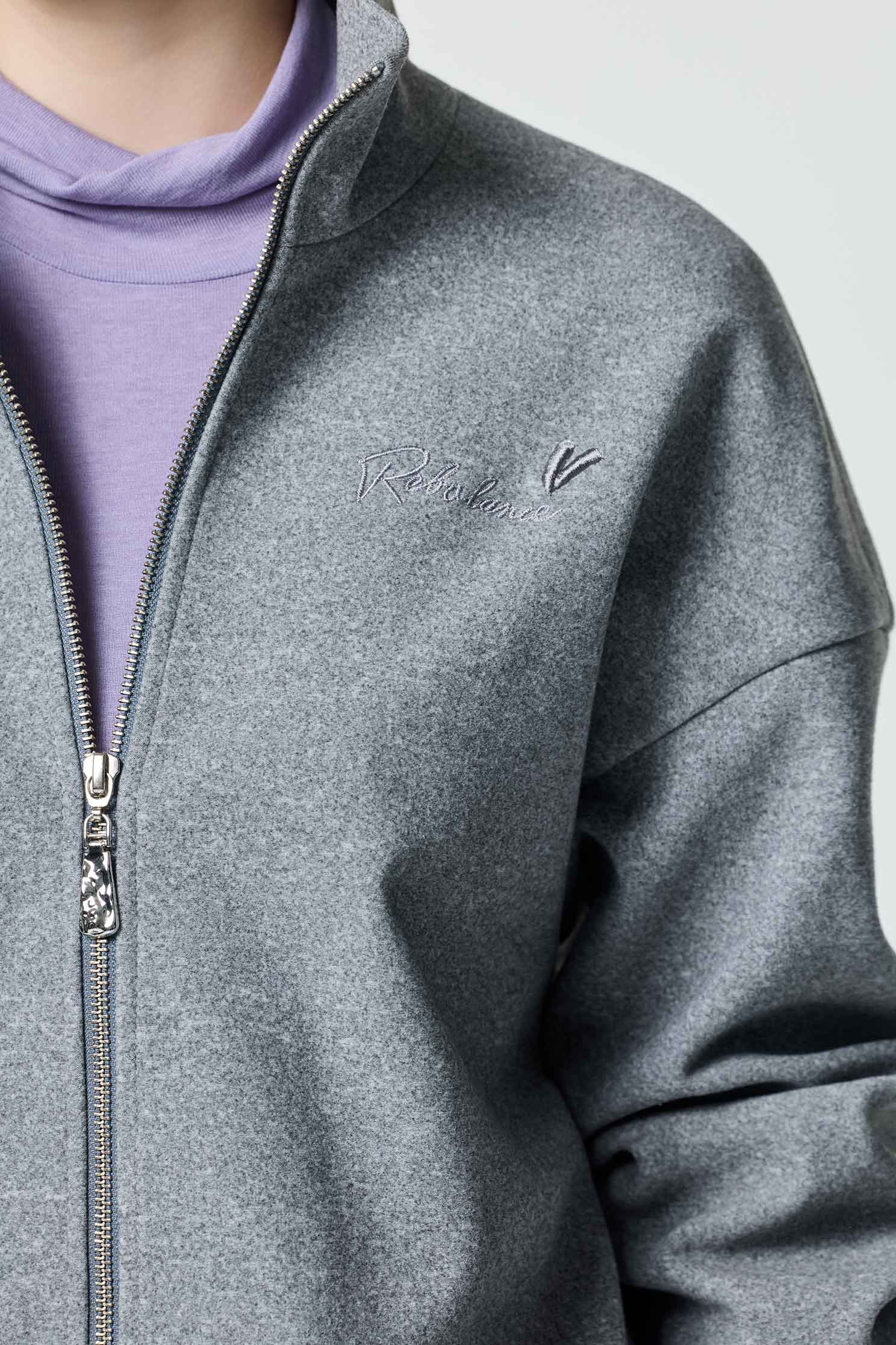 安靜灰簡約休閒外套安靜灰簡約休閒外套,一般外套,刺繡,外套,春夏穿搭,時髦成套搭配,簡約穿搭