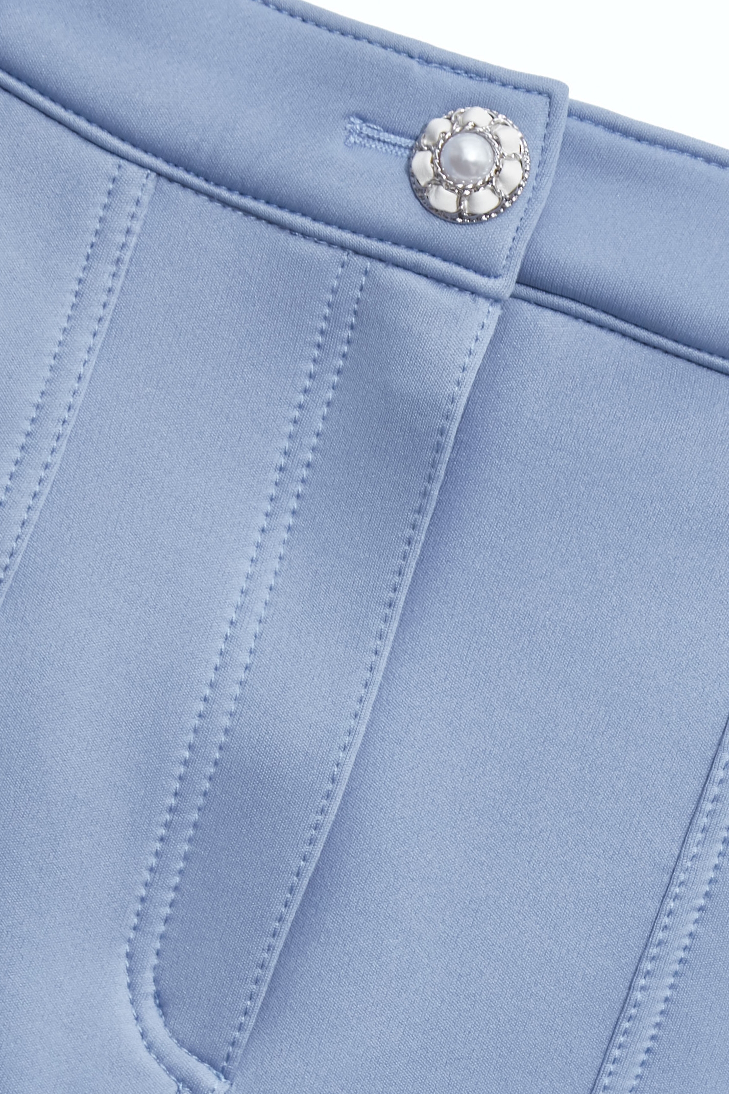 晚山新黛珍珠口袋長裙晚山新黛珍珠口袋長裙,刺繡,春夏穿搭,時髦成套搭配,珍珠,簡約穿搭,長裙