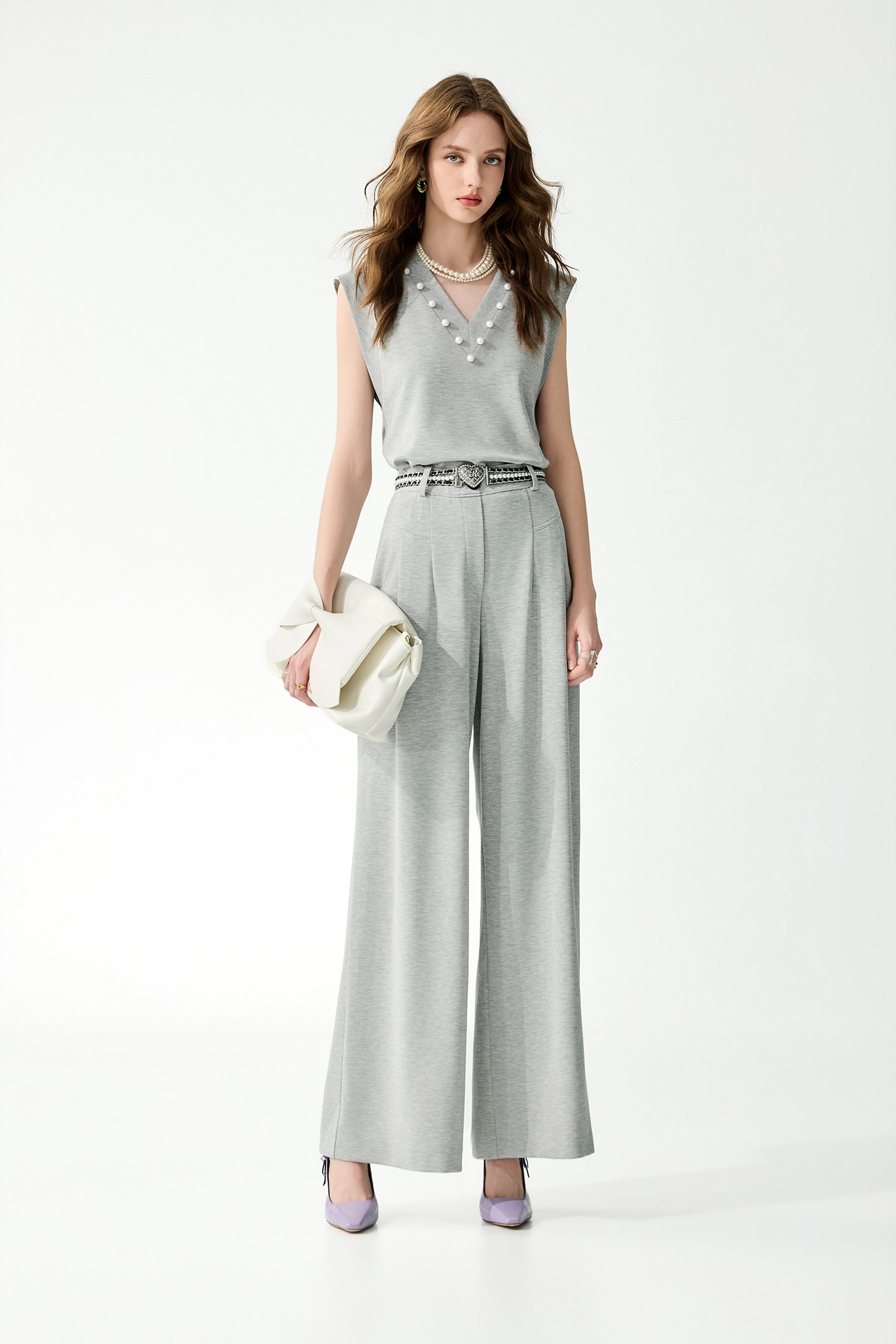 造型摺飾口袋寬腿褲造型摺飾口袋寬腿褲,寬褲,春夏穿搭,褲子,黑色褲子