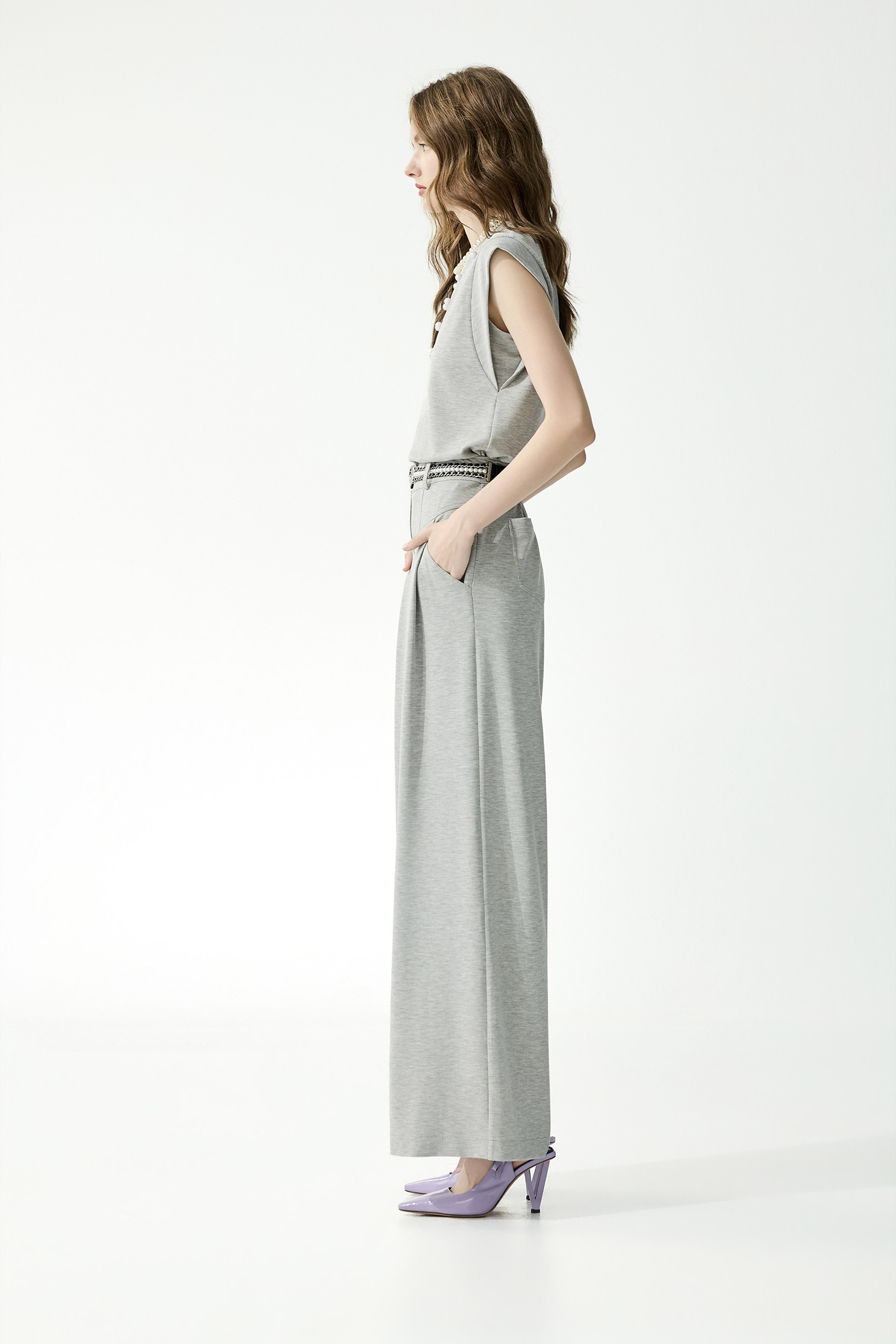 造型摺飾口袋寬腿褲造型摺飾口袋寬腿褲,寬褲,春夏穿搭,褲子,黑色褲子