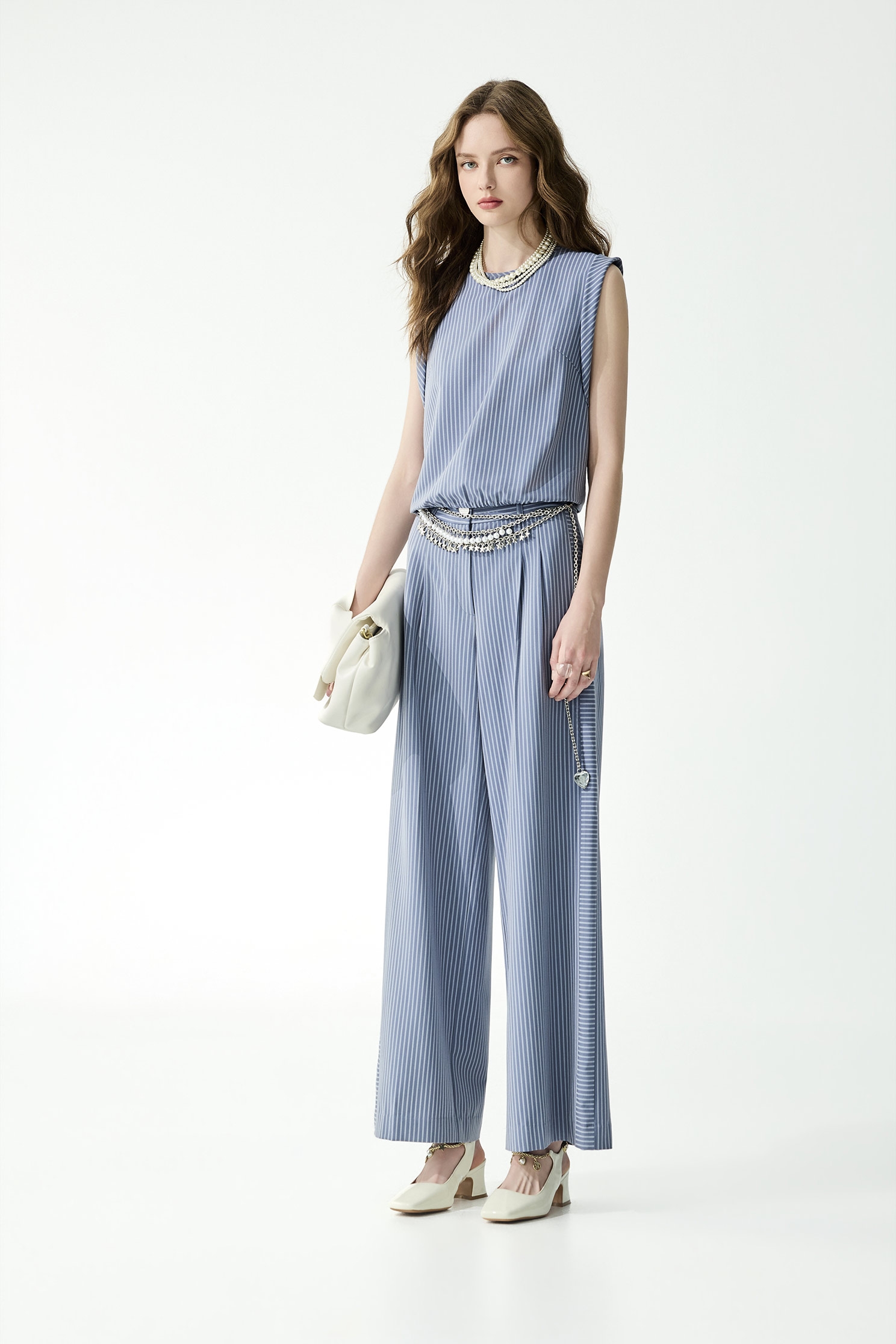 造型微光藍細條上衣造型微光藍細條上衣,一般背心,一般背心馬甲,上衣,春夏穿搭,背心