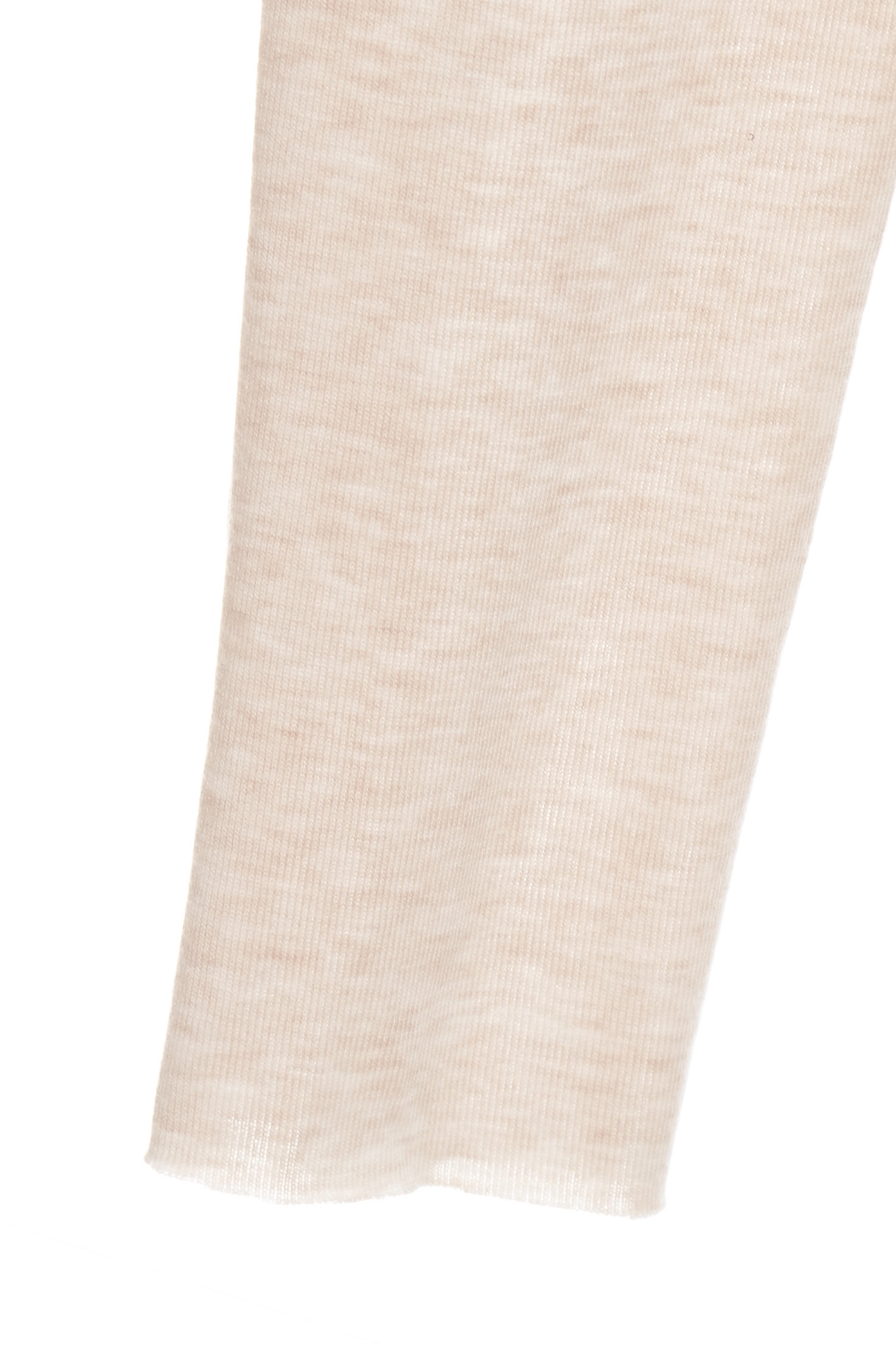 極簡天絲羊毛圓領上衣極簡天絲羊毛圓領上衣,上衣,刺繡,圓領上衣,秋冬穿搭,簡約穿搭