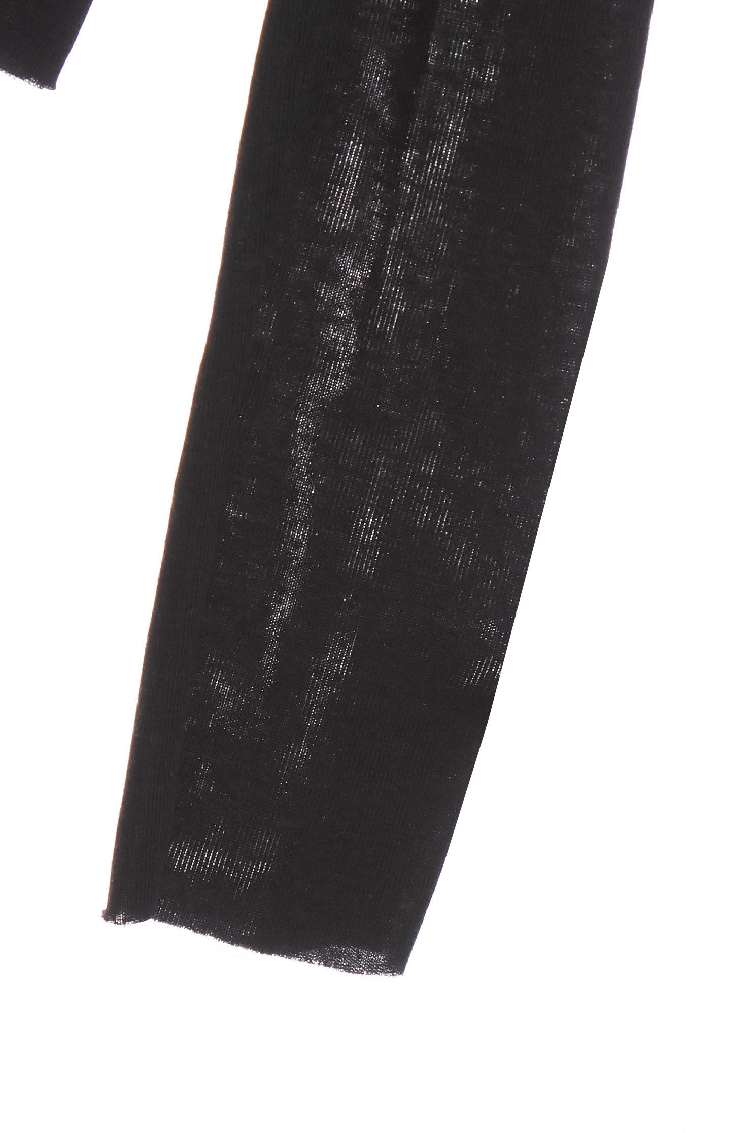 極簡天絲羊毛圓領上衣極簡天絲羊毛圓領上衣,上衣,刺繡,圓領上衣,秋冬穿搭,簡約穿搭