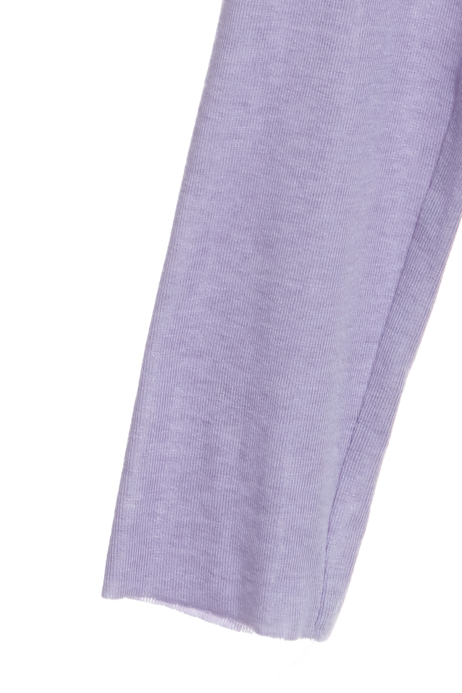 極簡天絲羊毛高領上衣極簡天絲羊毛高領上衣,上衣,刺繡,秋冬穿搭,簡約穿搭,高領上衣