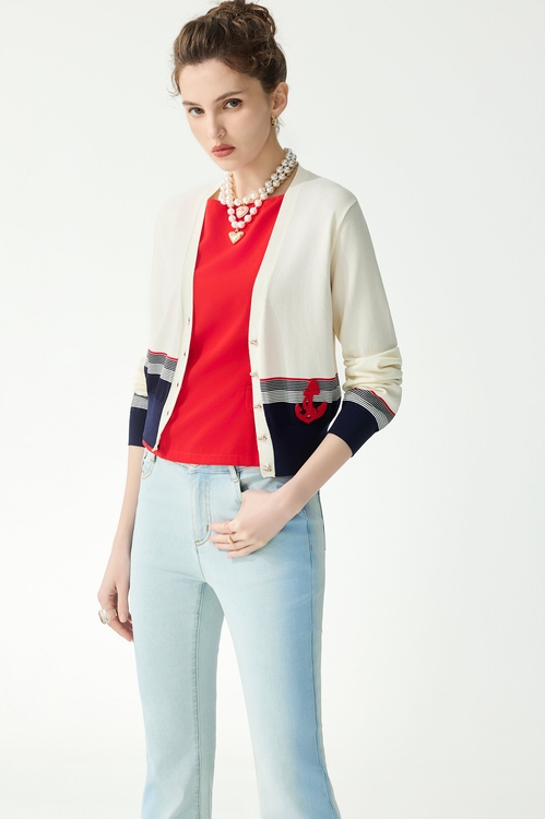 綴刺繡船錨開襟針織外套,,綴刺繡船錨開襟針織外套,一般外套,刺繡,外套,春夏穿搭,條紋,褲子,西裝外套,一般外套,刺繡,外套,春夏穿搭,牛仔,牛仔外套,外套,春夏穿搭,針織,針織外套,一般外套,外套,小香風,春夏穿搭,一般外套,刺繡,外套,春夏穿搭,針織,針織外套