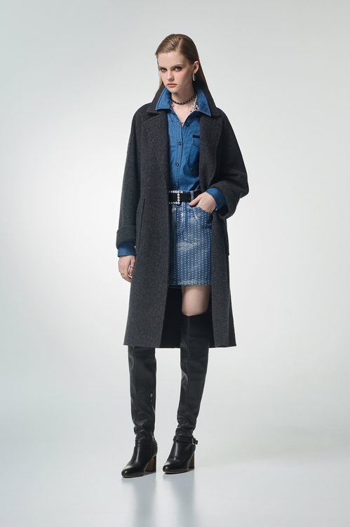 安靜灰長版大衣,長大衣