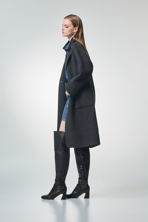 安靜灰長版大衣,長大衣