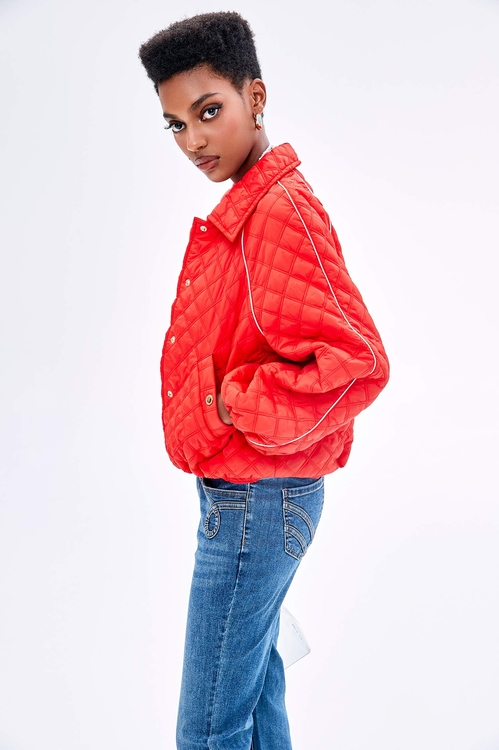 火焰紅絎縫鋪棉外套,,火焰紅絎縫鋪棉外套,一般外套,外套,春夏穿搭,春夏穿搭,短裙,蝴蝶結,春夏穿搭,短褲,約會特輯,褲裙,上衣,人氣商品,外套,小香風,小香風外套,秋冬穿搭,約會特輯,蝴蝶結,針織,針織外套,上班OL穿搭,人氣商品,秋冬穿搭,約會特輯,花花世界,長大衣,上衣,短袖上衣,秋冬穿搭,約會特輯,花花世界,A字裙,上班OL穿搭,秋冬穿搭,長裙,一般背心,一般背心馬甲,上衣,春夏穿搭,時髦成套搭配,背心,輕奢度假,輕奢渡假,一般背心,一般背心馬甲,上班OL穿搭,上衣,人氣商品,春夏穿搭,無袖上衣,無袖背心,背心,春夏穿搭,時髦成套搭配,短裙,短褲,輕奢度假,輕奢渡假,一般外套,外套,春夏穿搭,時髦成套搭配,春夏穿搭,皮革,長裙,上衣,人氣商品,春夏穿搭,條紋,針織,春夏穿搭,時髦成套搭配,短裙,一般背心,一般背心馬甲,上衣,春夏穿搭,背心,針織,針織背心,針織衫,上衣,人氣商品,刺繡,春夏穿搭,花花世界,針織,一般外套,外套,春夏穿搭