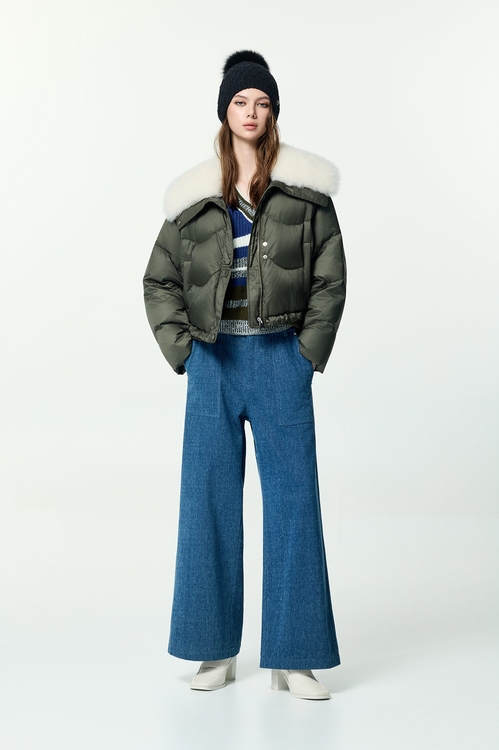 神秘綠領片拼接鵝絨外套,長袖外套