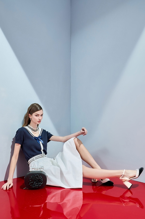 亮白色降落傘裙,網裙