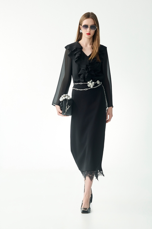 假兩件式彈性中長H裙,長裙