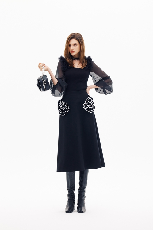 鑲色邊手工繞花中長展裙,長裙