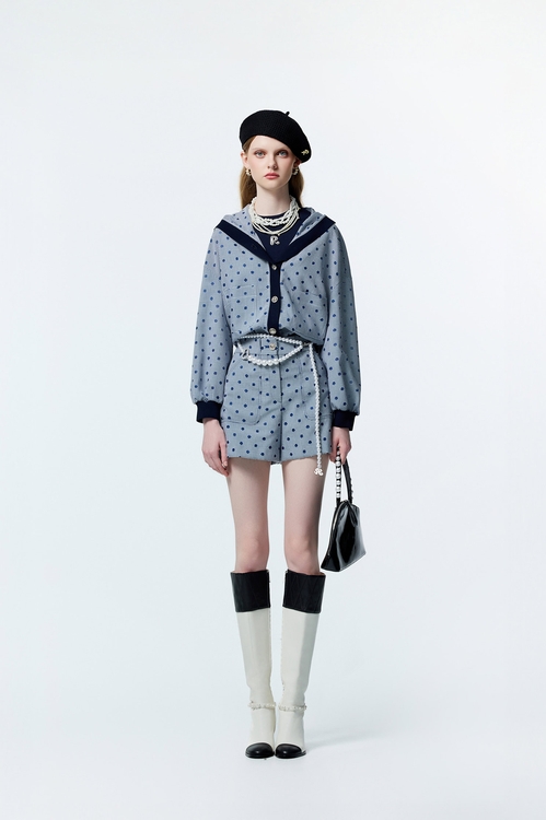 水手藍簍空點點短褲,短褲