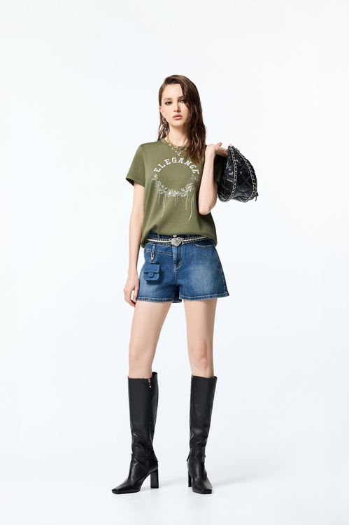 不對稱剪接造型牛仔短褲,牛仔短褲