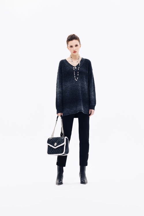 下擺裝飾開衩合身褲,窄管褲,褲子