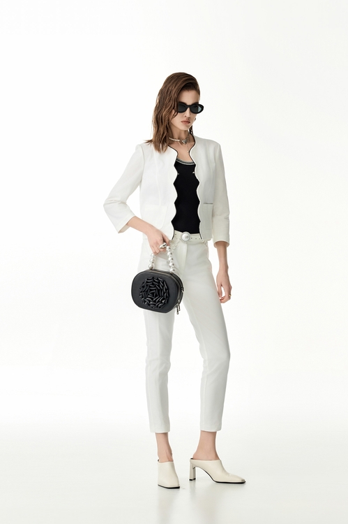 立體小白花8分窄管褲,窄管褲,褲子