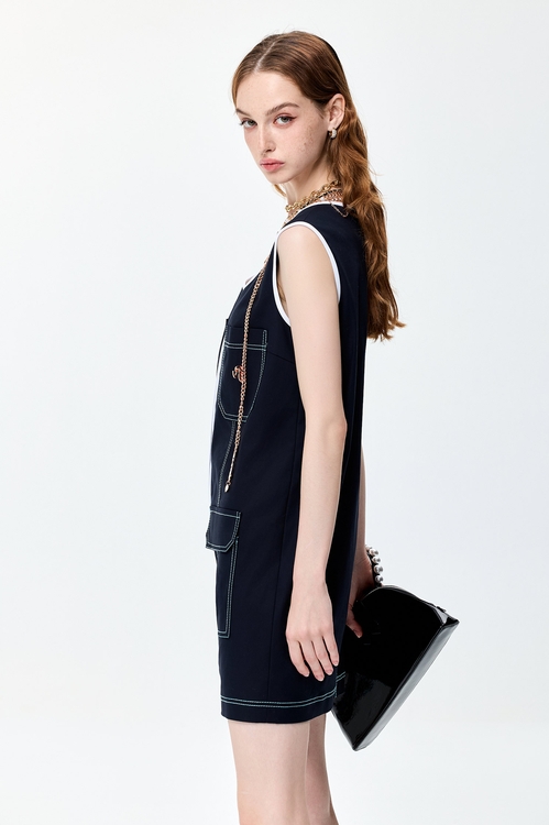 鑲冰綠色邊線短洋裝,短袖洋裝