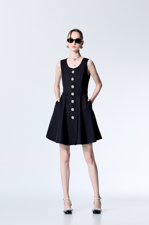 珍珠華麗鑽釦無袖短洋裝,短袖洋裝