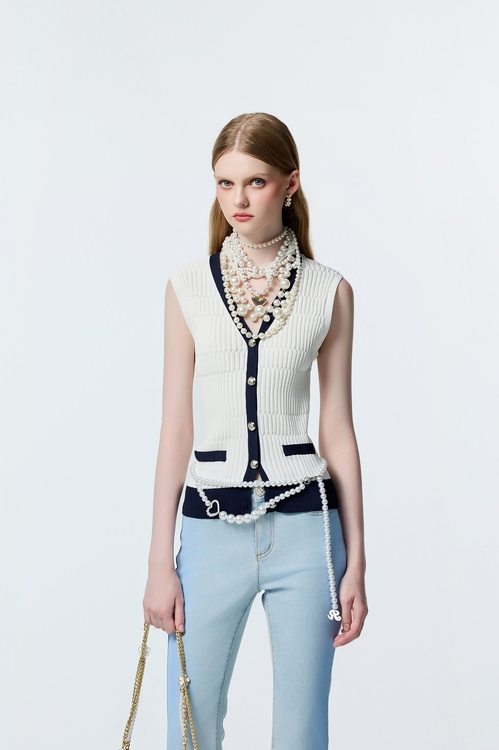 水手藍小香風鑲邊針織背心,V領背心