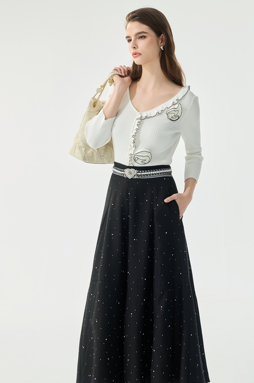 V領繞花坑條針織單品,針織衫