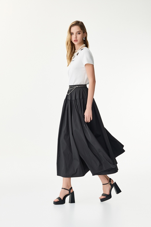 簍空愛心繡花上衣,刺繡上衣