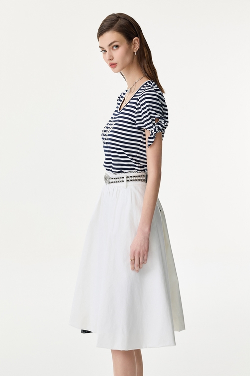 銀蔥字母印花上衣,U領上衣