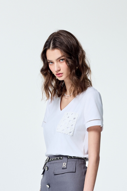 編織口袋Ｖ領Ｔ,T-Shirt