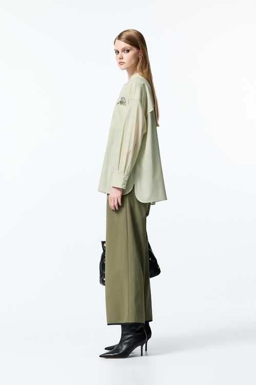 海帶綠花豹刺繡上衣,繡花上衣