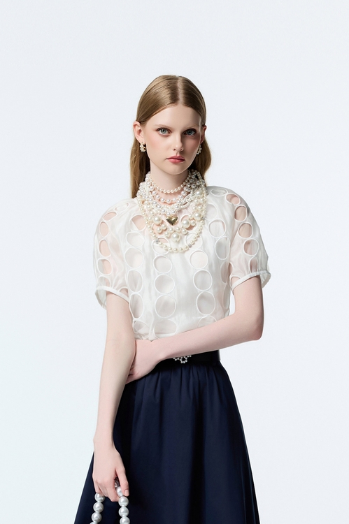 漸層簍空點點刺繡上衣,繡花上衣