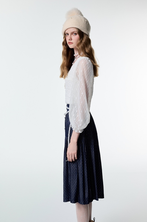 拼蕾絲袖立體摺皺上衣,蕾絲上衣