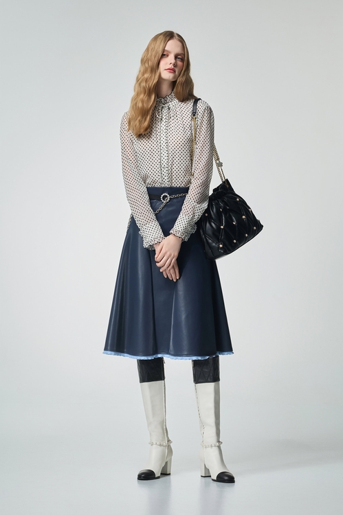 花朵植絨造型上衣,襯衫