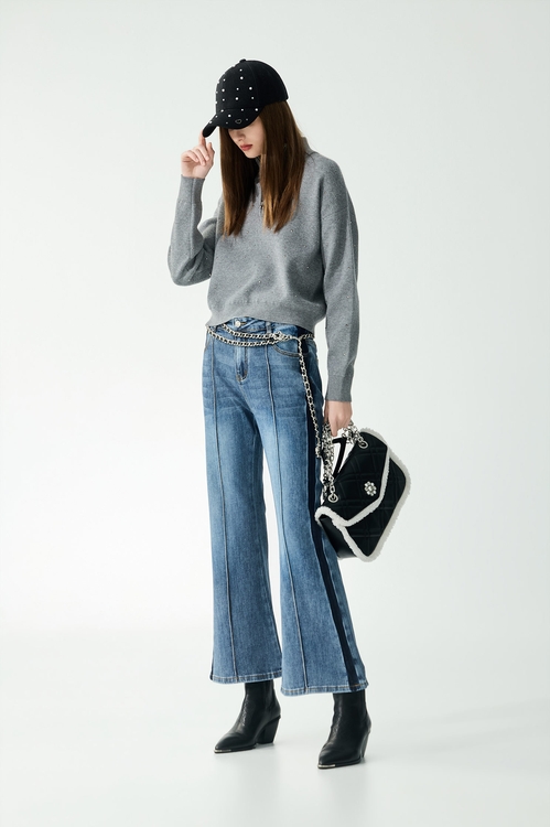 薄暮灰閃光針織上衣,,薄暮灰閃光針織上衣,V領背心,一般背心,一般背心馬甲,上班OL穿搭,秋冬穿搭,背心,針織,針織背心,外套,春夏穿搭,針織,針織外套,上班OL穿搭,春夏穿搭,襯衫,西裝褲,長褲,V領上衣,上班OL穿搭,上衣,春夏穿搭,一般外套,刺繡,外套,春夏穿搭,時髦成套搭配,簡約穿搭,刺繡,寬褲,春夏穿搭,時髦成套搭配,簡約穿搭,褲子,長褲,上班OL穿搭,丹寧,春夏穿搭,牛仔,牛仔褲,簡約穿搭,約會特輯,外套,珍珠,秋冬穿搭,簡約穿搭,針織,針織外套,上班OL穿搭,丹寧,牛仔裙,秋冬穿搭,約會特輯,純棉,長裙,外套,秋冬穿搭,簡約穿搭,針織,針織外套,寬褲,秋冬穿搭,簡約穿搭,褲子,長褲,V領洋裝,一般洋裝,洋裝特輯,秋冬穿搭,上衣,人氣商品,秋冬穿搭,簡約穿搭,針織,針織上衣,針織衫