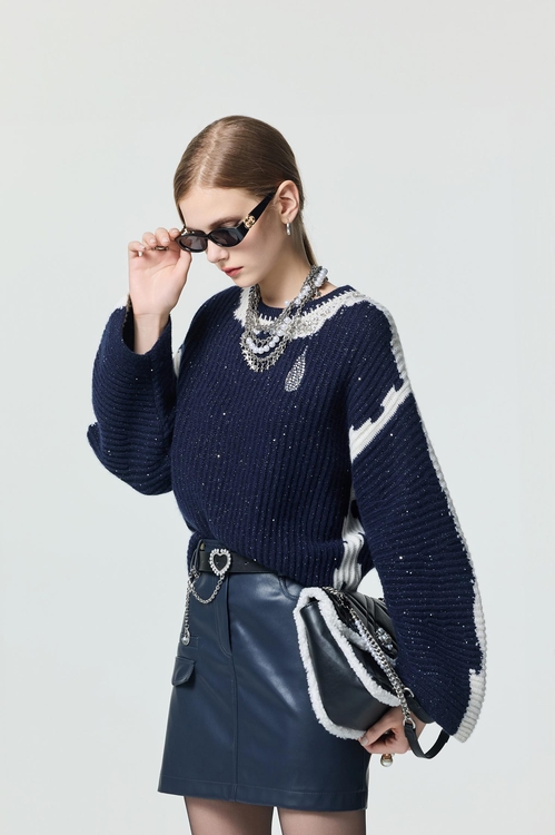 圓領造型針織上衣,針織衫