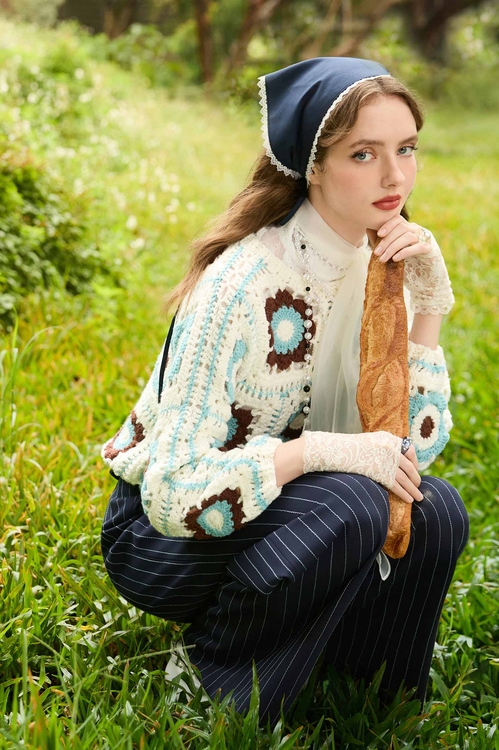 復古萬花筒手勾針織上衣,針織衫