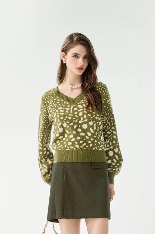 漸層鹿紋織花針織上衣,針織衫
