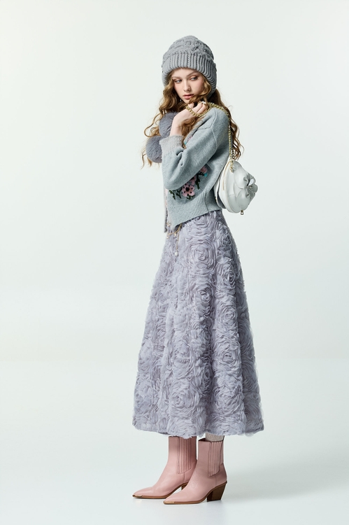 薄暮灰崁花卉開襟針織外套,,薄暮灰崁花卉開襟針織外套,V領背心,一般背心,一般背心馬甲,上班OL穿搭,秋冬穿搭,背心,針織,針織背心,外套,春夏穿搭,針織,針織外套,上班OL穿搭,春夏穿搭,襯衫,西裝褲,長褲,V領上衣,上班OL穿搭,上衣,春夏穿搭,一般外套,刺繡,外套,春夏穿搭,時髦成套搭配,簡約穿搭,刺繡,寬褲,春夏穿搭,時髦成套搭配,簡約穿搭,褲子,長褲,上班OL穿搭,丹寧,春夏穿搭,牛仔,牛仔褲,簡約穿搭,約會特輯,外套,珍珠,秋冬穿搭,簡約穿搭,針織,針織外套,上班OL穿搭,丹寧,牛仔裙,秋冬穿搭,約會特輯,純棉,長裙,外套,秋冬穿搭,簡約穿搭,針織,針織外套,寬褲,秋冬穿搭,簡約穿搭,褲子,長褲,V領洋裝,一般洋裝,洋裝特輯,秋冬穿搭,上衣,人氣商品,秋冬穿搭,簡約穿搭,針織,針織上衣,針織衫,V領上衣,上衣,刺繡,秋冬穿搭,簡約穿搭,V領洋裝,一般洋裝,人氣商品,春夏穿搭,洋裝特輯,無袖洋裝,珍珠,短袖洋裝,約會特輯,一般外套,上班OL穿搭,外套,小香風,春夏穿搭,時髦成套搭配,簡約穿搭,連帽外套,人氣商品,時髦成套搭配,派對特輯,秋冬穿搭,紗裙,網紗,網裙,花花世界,長裙,上班OL穿搭,人氣商品,外套,秋冬穿搭,約會特輯,花花世界,針織,針織外套