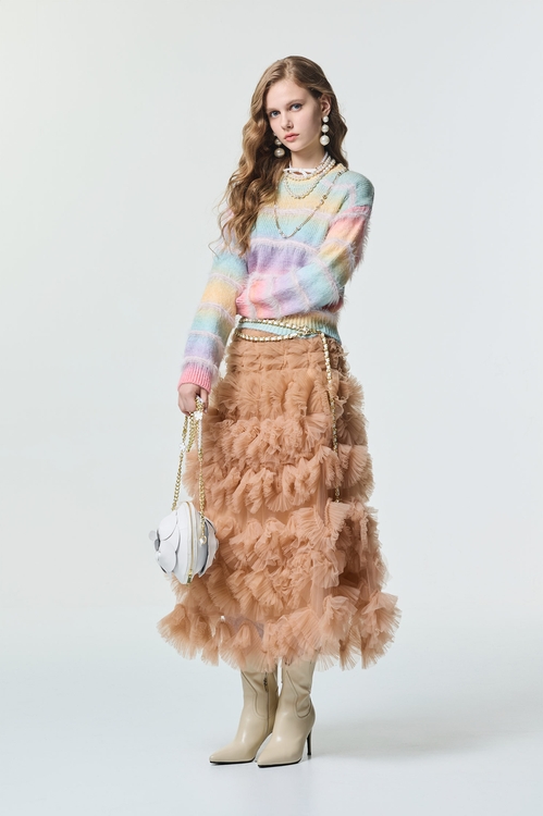 淺焦糖色立體摺飾式長裙,長裙