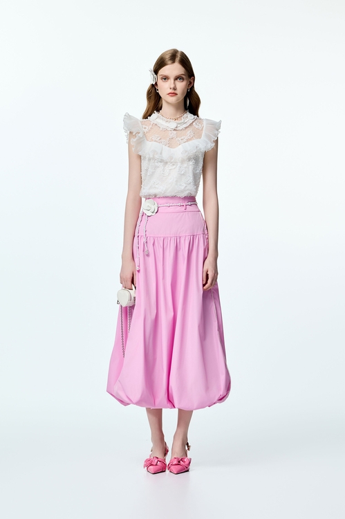 立體花卉串刺繡上衣,繡花上衣