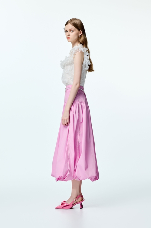 立體花卉串刺繡上衣,繡花上衣