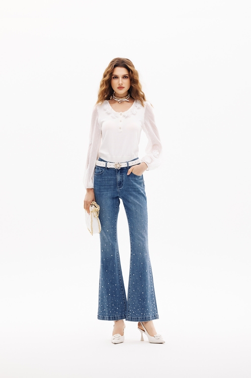 立體壓花袖針織上衣,針織衫