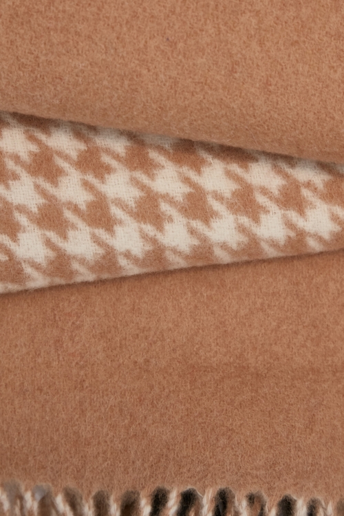 經典千鳥純羊毛圍巾,,經典千鳥純羊毛圍巾,圍巾,秋冬穿搭,針織,秋冬穿搭,秋冬穿搭,波點,秋冬穿搭,圍巾,秋冬穿搭,針織,圍巾,秋冬穿搭,針織,圍巾,秋冬穿搭,針織