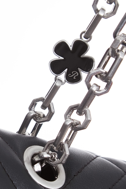 經典菱格毛邊多用側背包,,經典菱格毛邊多用側背包,春夏穿搭,珍珠,項鍊,春夏穿搭,項鍊,春夏穿搭,項鍊,春夏穿搭,珍珠,側背包,春夏穿搭,珍珠,皮革