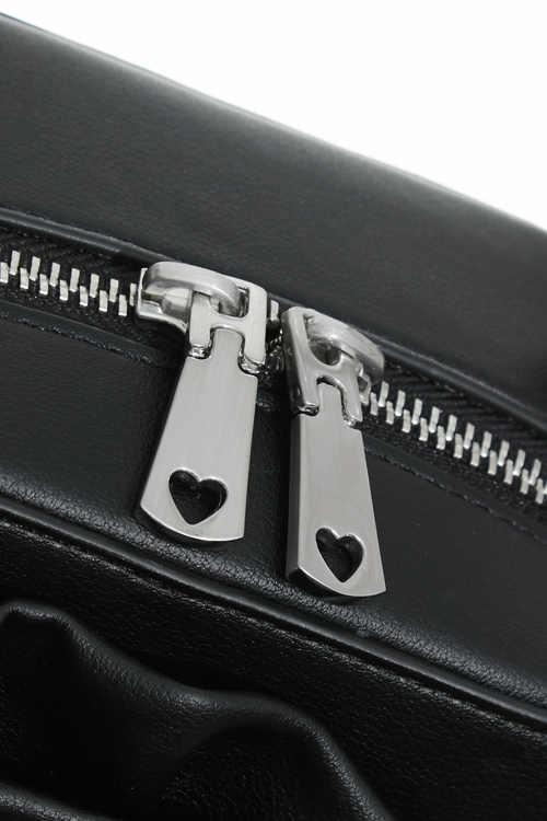 花朵珍珠提把手提包,,花朵珍珠提把手提包,側背包,春夏穿搭,珍珠,皮革,秋冬穿搭,針織,春夏穿搭,春夏穿搭,側背包,春夏穿搭,珍珠